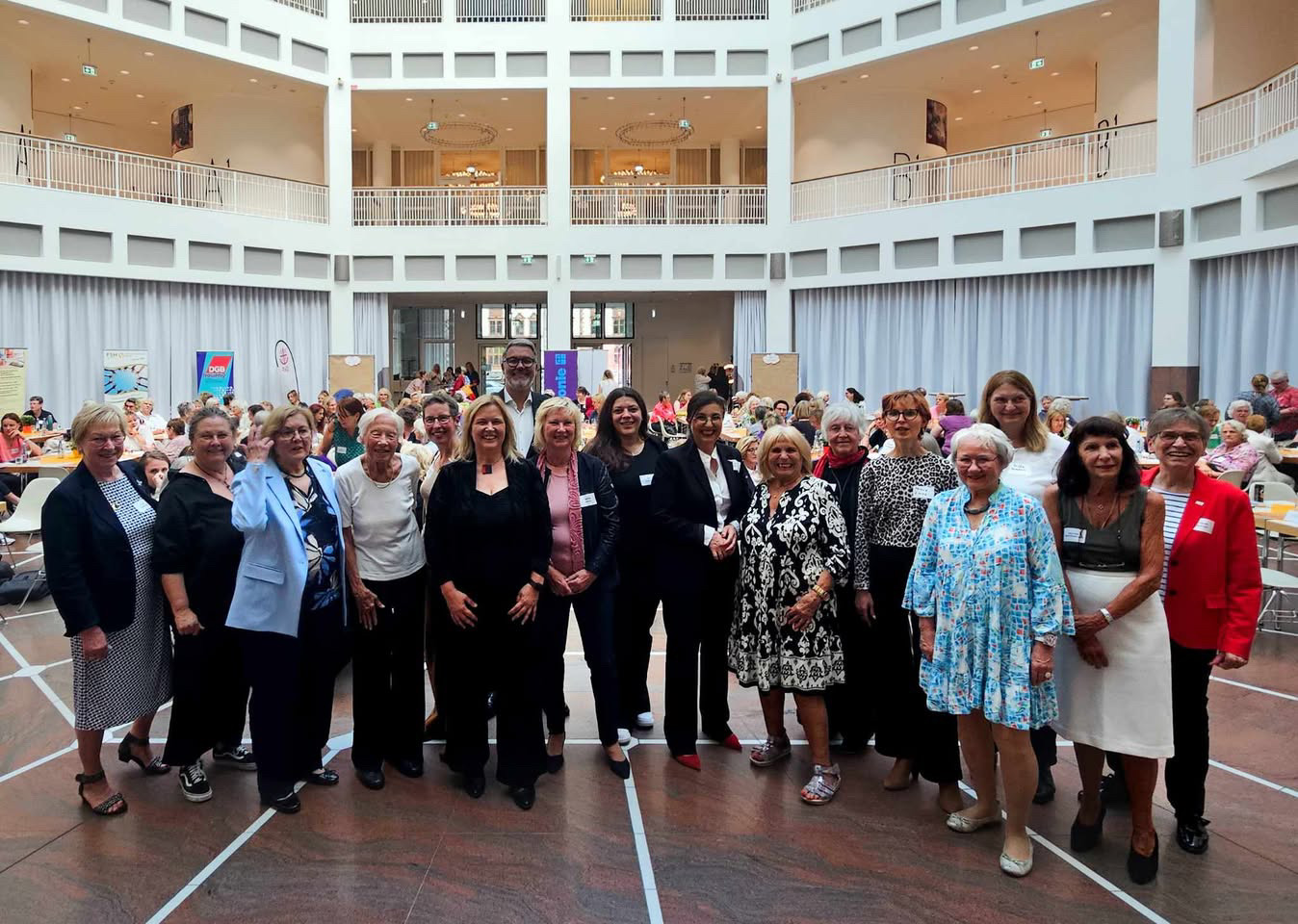 111 Jahre Frauenverbände in Dortmund Starke Frauen. Starke Stadt. – Jubiläumsfeier im Rathaus